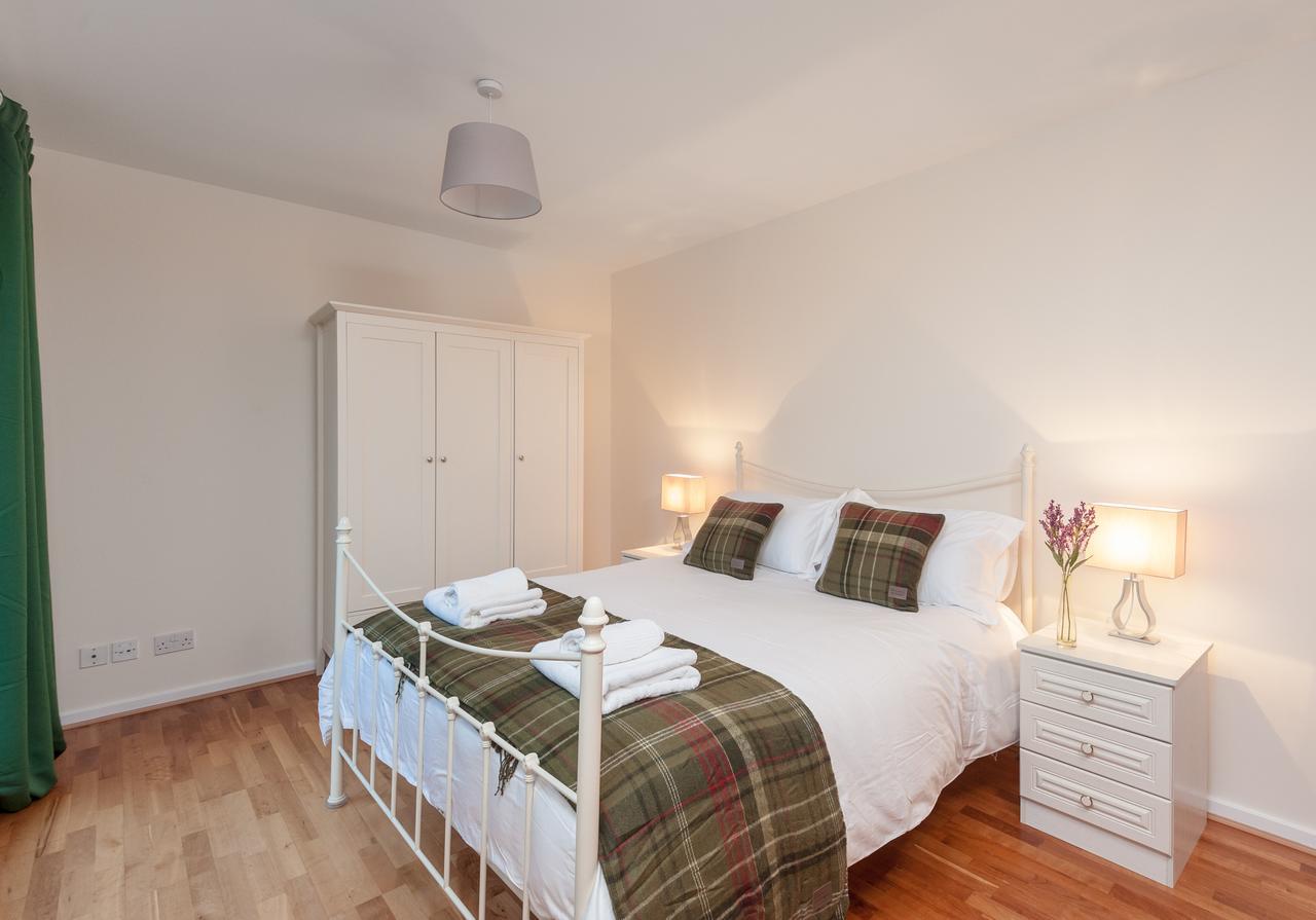 The Holyrood Park Residence Edinburgh Ngoại thất bức ảnh